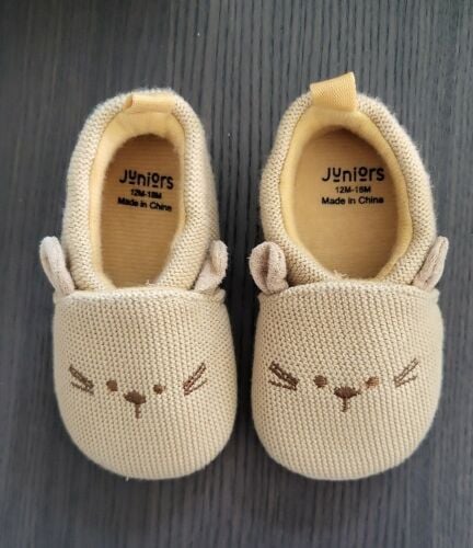 Brand new Juniors baby slippers