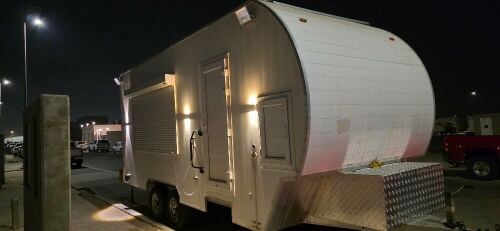 Light Caravan