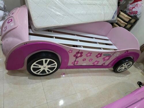 car bed