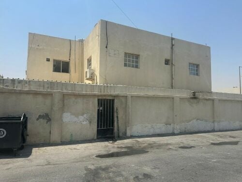 للبيع أرض عمارات