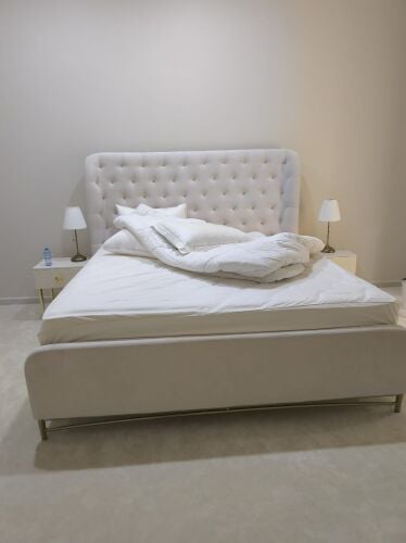 King size bed with mistress
