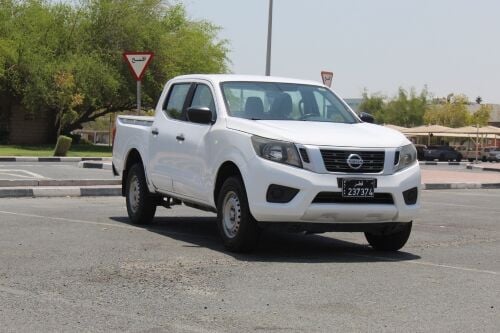 NISSAN NAVARA MANUAL 2019