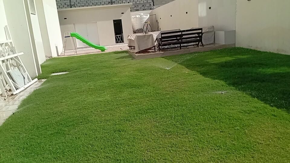 شبكات ري للمزارع والحدائق