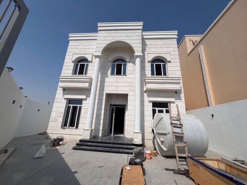 الثمامه للبيع
