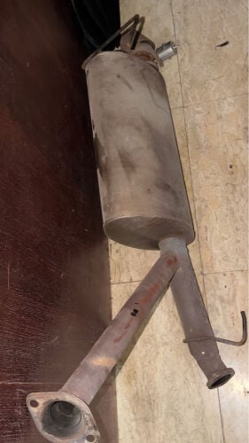 DM middle muffler