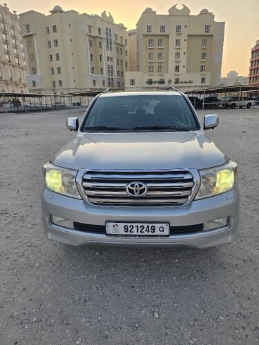 2011 Land Cruiser GXR V6