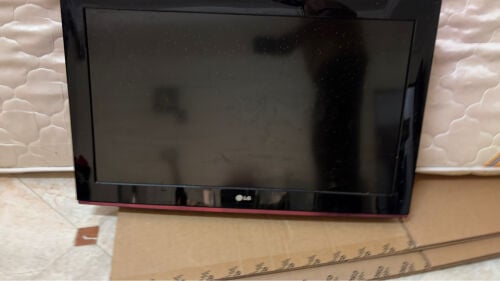 LG TV 32