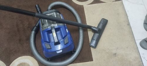 Vacuum cleaner