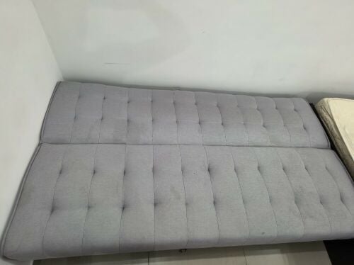 leaving sales bed and home furnitur