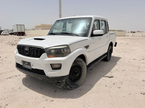 Mahindra pick up 