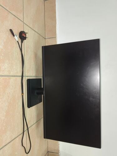 gaming screen barely used 27inch