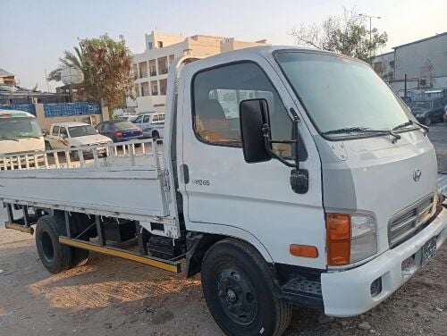 Hyundai Hd65