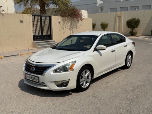 Altima perfect condition 