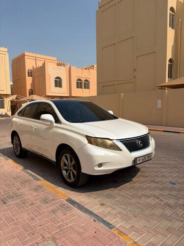 لكزس ار اكس 350