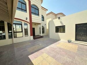 Luxury Villa in Khalifa City