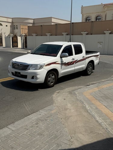 هايلوكس رقـم واحد فل ابشن