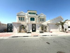 LUXURY 8BR VILLA+PRIVATE POOL&LIFT
