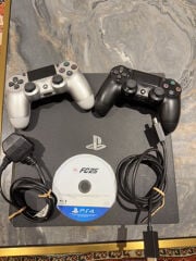 ps4 for sale with CD fc 25 and 26 