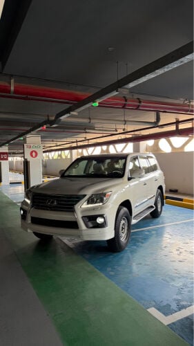 Lexus lx570
