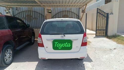 Toyota inova