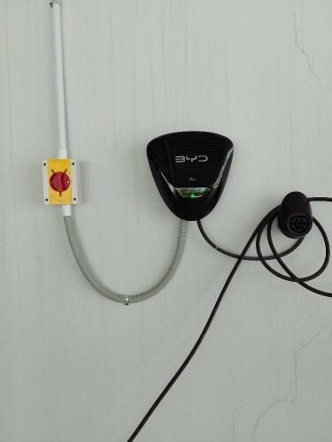 byd rox Tesla charge installation