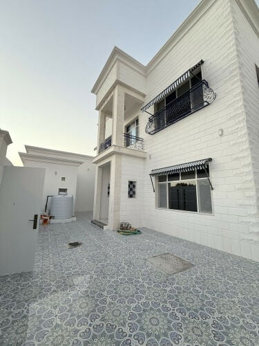فيلا جديدة بالريان شخصي او إسكان 