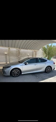 كامري هايبرد 2025