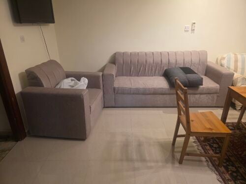 sitting sets and beds for sale