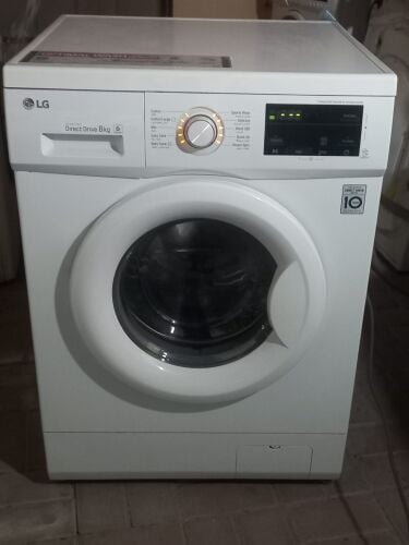 8KG LG WASHING MACHINE FOR SALE