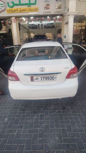 تايوتا يارس نظيف