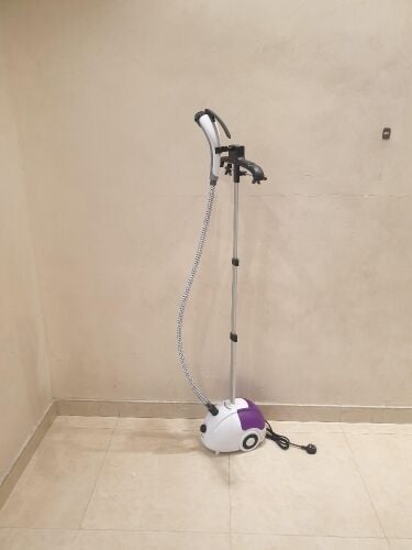 مكواه بخارية جديدة