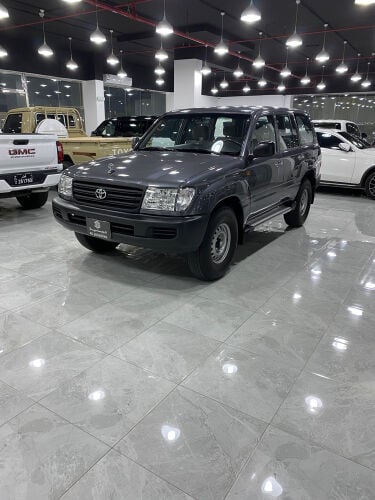 للبيع استاندر 2005 