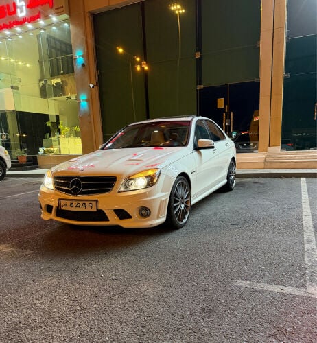 Mercedes C63 AMG 2010