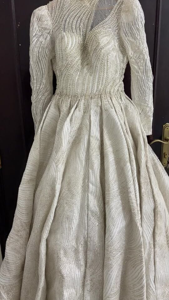 wedding dress