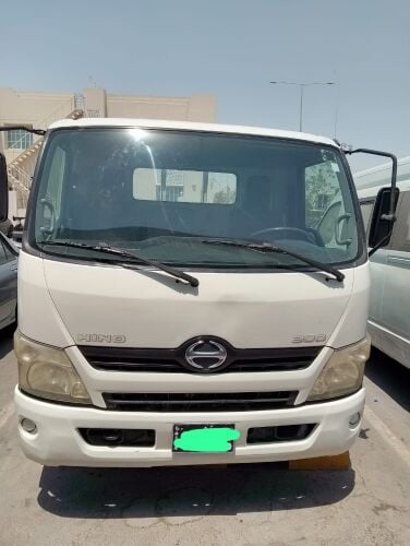 Hino 3 ton pickup.good condition.