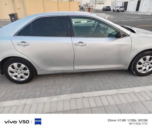 Toyota   camry    2012   far   sale