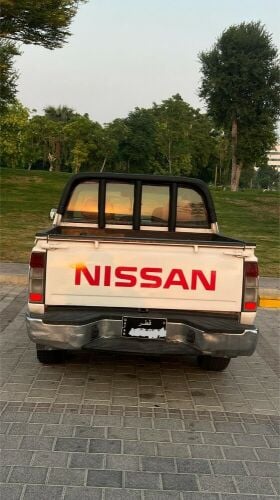 nissan pickup for sale