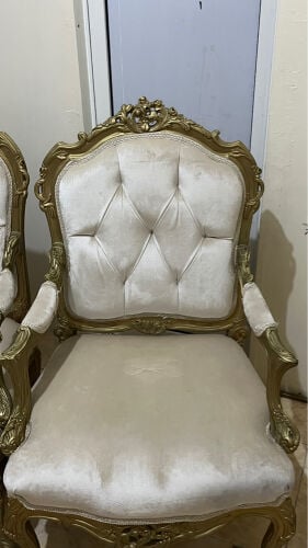كراسي للبيع 
