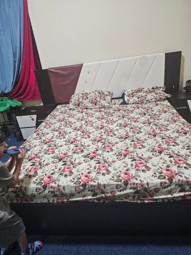 3 double bed