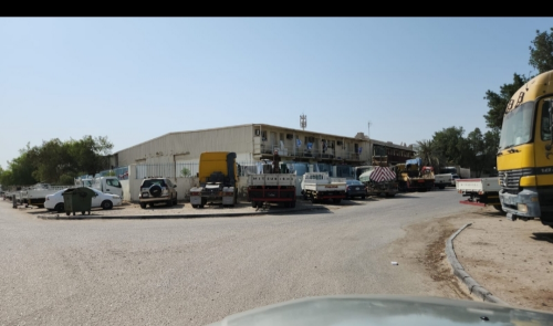 Warehouse for rent in the industria