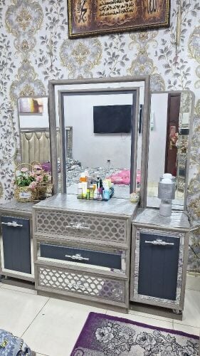 Dressing Table