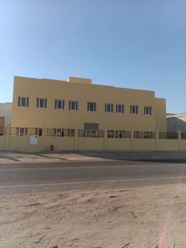 rent store and 15 room in berkat