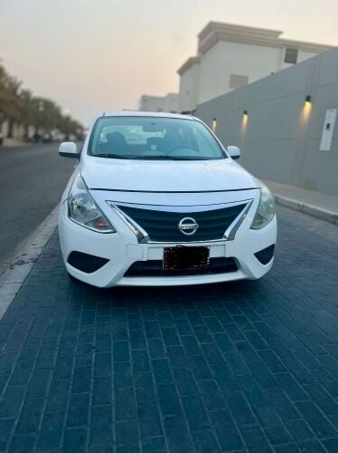 Nissan sunny 2022