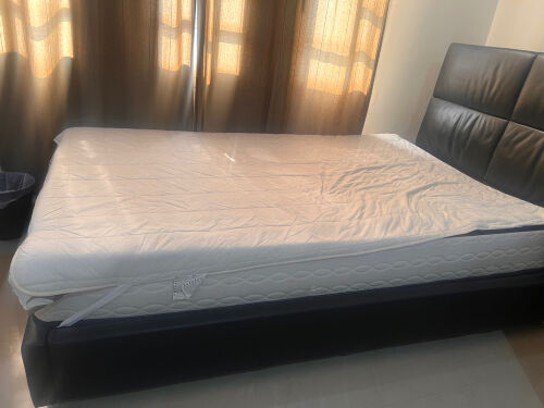 comfort big bed in good conditions 