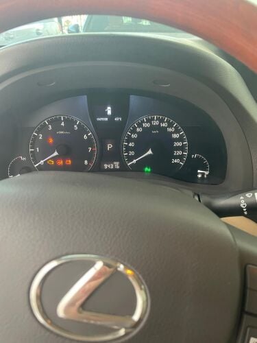لكزس آر اكس 350