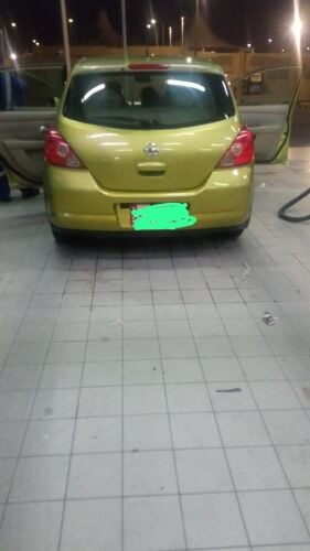 nissan tiida