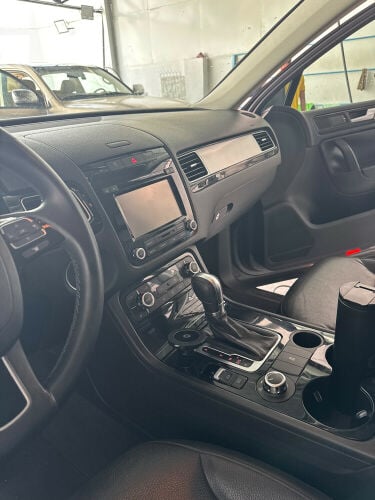 2014 Volkswagen Touareg 