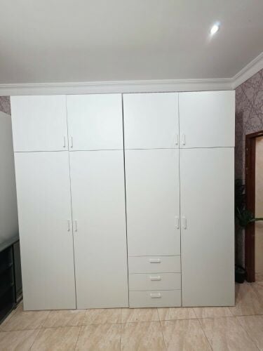 same like new 4 door ikea