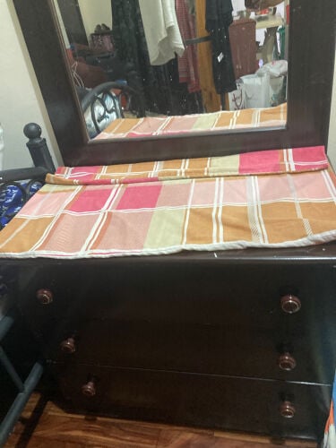 Dressing table 
