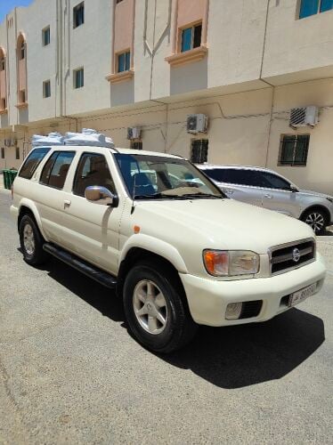 للبدل نيسان باثفندر 2005 مع صالون